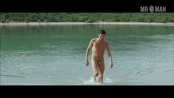 Sexy GIFs of Nude Guys on the Beach for Spring Break