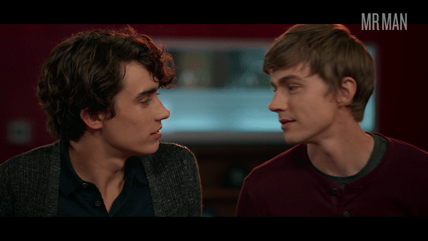 13 Sexy GIFs from 13 Reasons Why